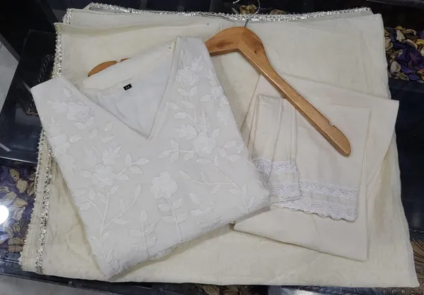 Americanchoice White Embroidered Chanderi Kurta With Lining Inside Along With Pant & Chanderi Dupatta Set - Image 5
