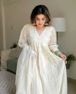 Americanchoice White Embroidered Chanderi Kurta With Lining Inside Along With Pant & Chanderi Dupatta Set - Image 6