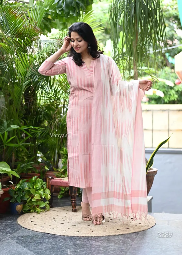 Americanchoice Handloom South Cotton Pink Kurta With Pant & South Cotton Dupatta Set - Image 4