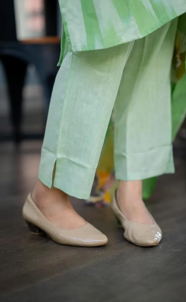 Americanchoice Green South Cotton Kurta With Pant & Dupatta Set  - { Sleeves Attached Inside } - Image 5