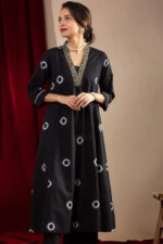 Americanchoice Black Cotton Kurta and Pant Set - Image 4