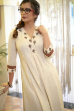 Americanchoice Off White Classy Cotton Embroidered Kurta & Pant Set - Image 4