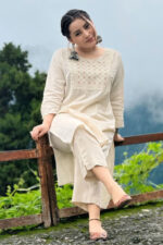 Americanchoice Off White Cotton Embroidered Yoke Kurta & Pant Set - Image 4