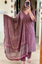 Americanchoice Maroon Cotton Printed Kurta With Pant & Dupatta Set - Image 3
