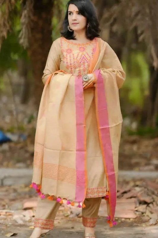 Cotton Embroidered Kurta With Pant & Linen Dupatta Set - Image 3