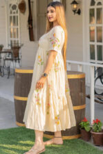 Americanchoice Off White Leaves Printed Anarkali Kurta - Image 2