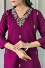 Floral Embroidered Regular Straight Kurta With Trousers & Dupatta - Image 4
