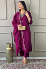 Floral Embroidered Regular Straight Kurta With Trousers & Dupatta - Image 6