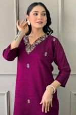 Floral Embroidered Regular Straight Kurta With Trousers & Dupatta - Image 7